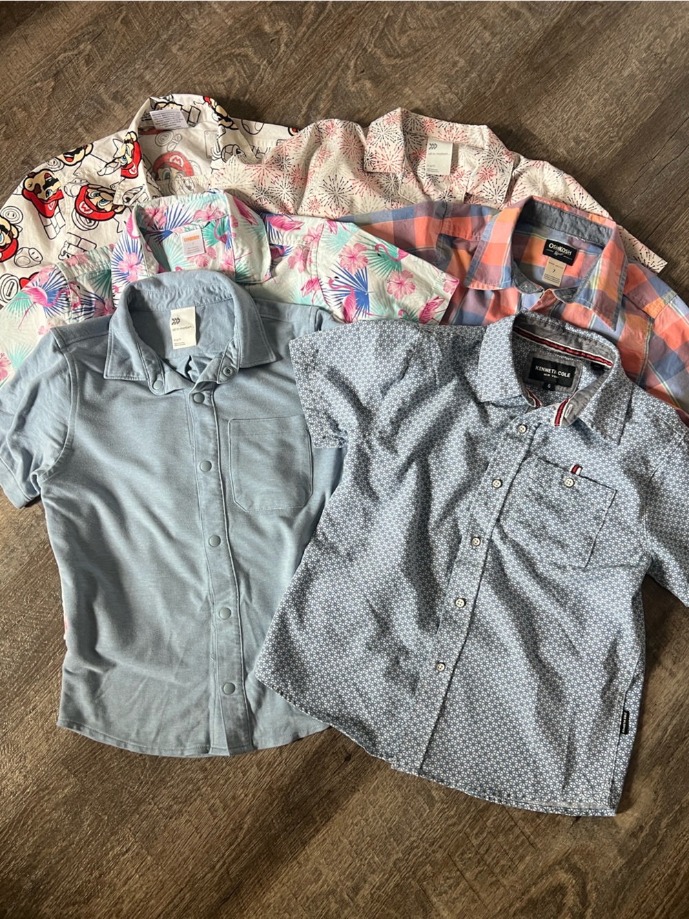 Boys Short Sleeve Button Up Shirts Set of 6- Size 6/7